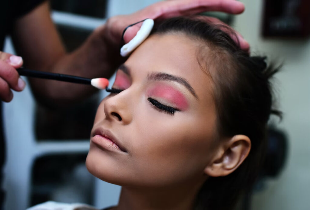 https://makeupbysteffi.com/wp-content/uploads/2022/01/inner_b1-1024x694.jpg
